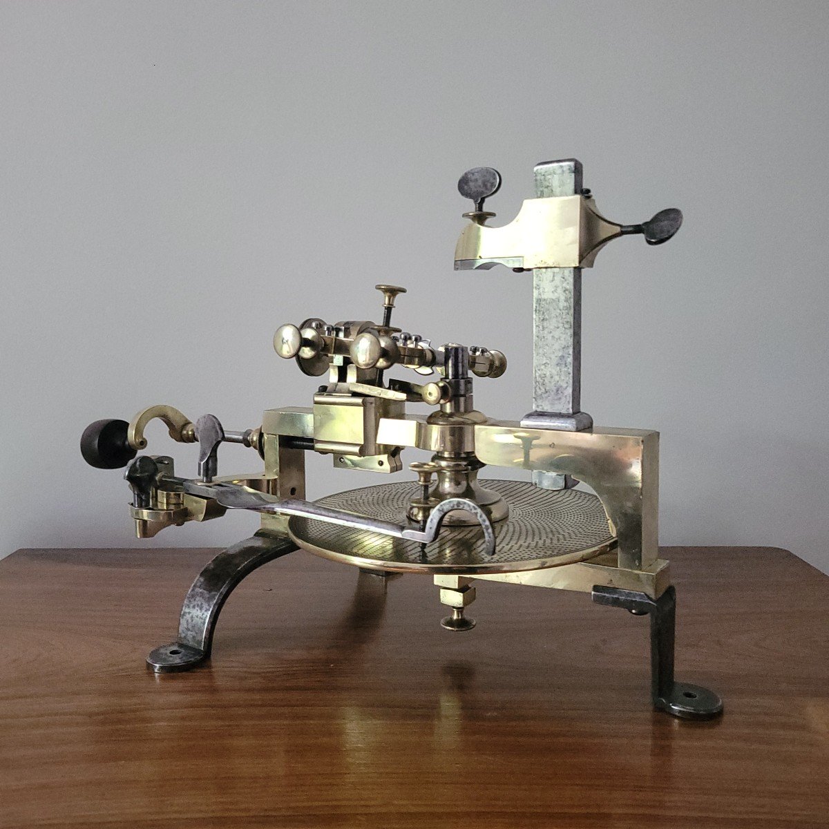 Large Watchmaker Gear Cutting Machine From 19th Century-photo-2