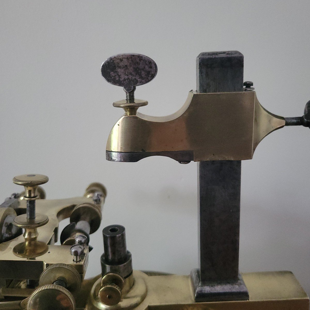 Large Watchmaker Gear Cutting Machine From 19th Century-photo-6