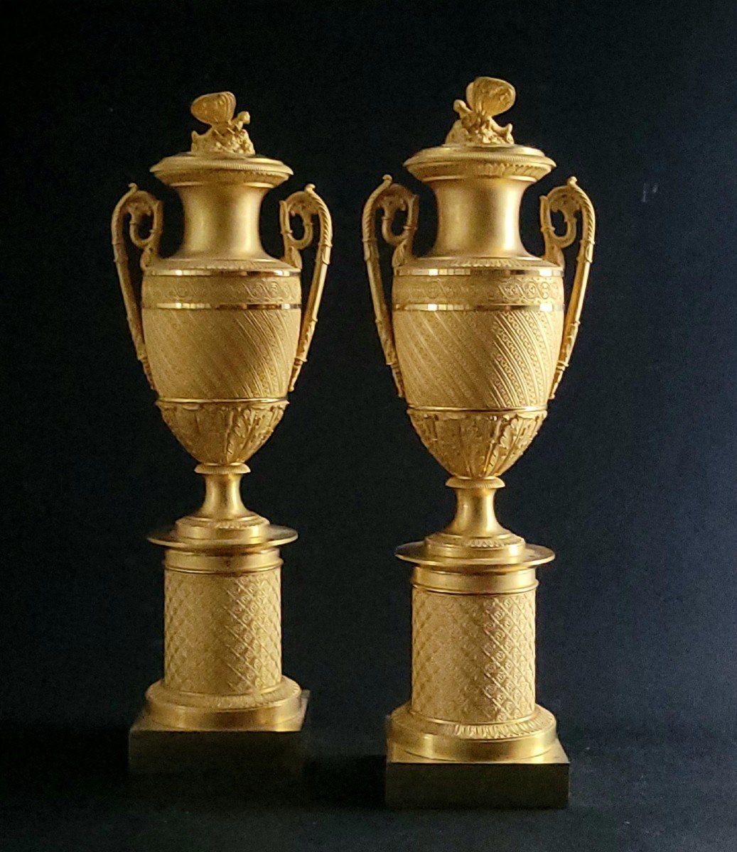 Paire De Vases Ou Cassolettes En Bronze Doré d'époque Empire