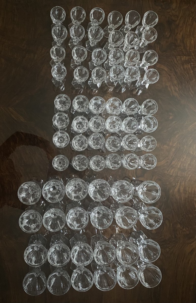 Baccarat : 72 Crystal Glasses From Baccarat , Harcourt Model -photo-3