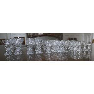 Baccarat : 72 Crystal Glasses From Baccarat , Harcourt Model 