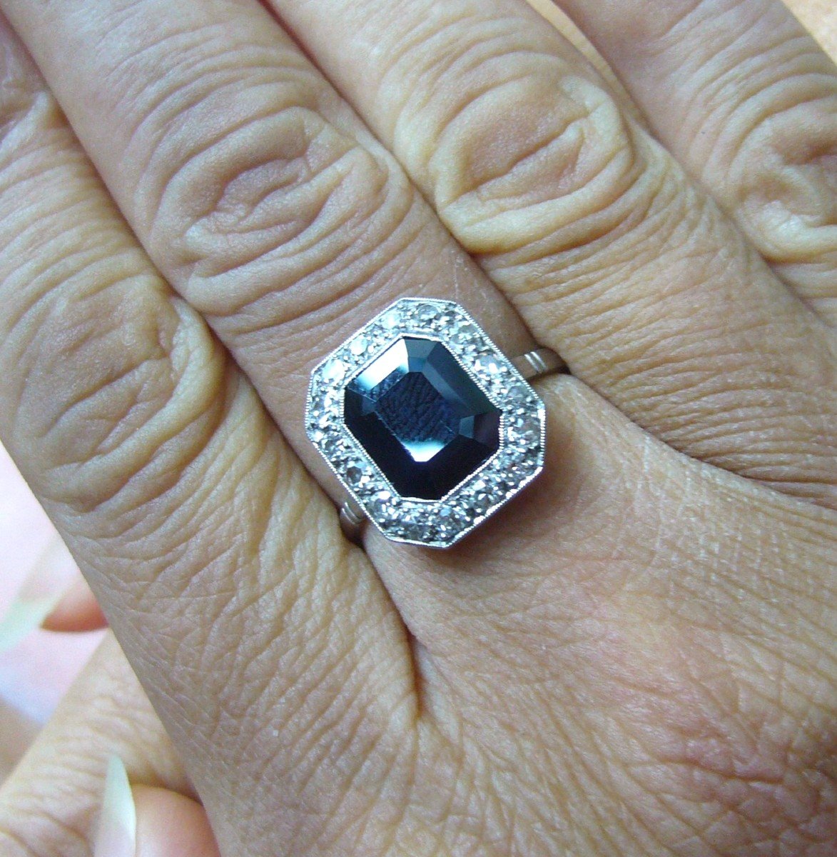 Art Deco Ring In Platinum, Sapphire And Diamonds-photo-4