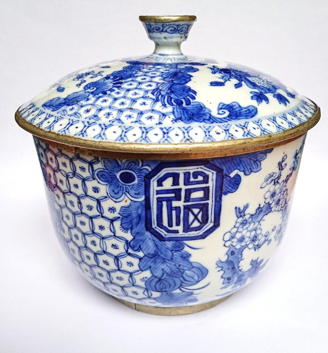 China For Vietnam - Hue Blue-photo-3