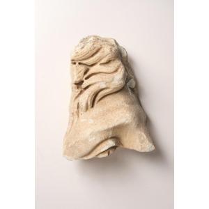 Grand fragment de visage d'homme - 18ème ou plus ancien