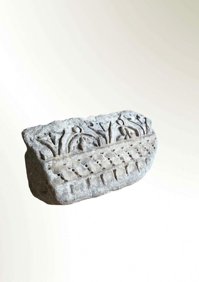 Large Fragment Of Architectural Molding -photo-2