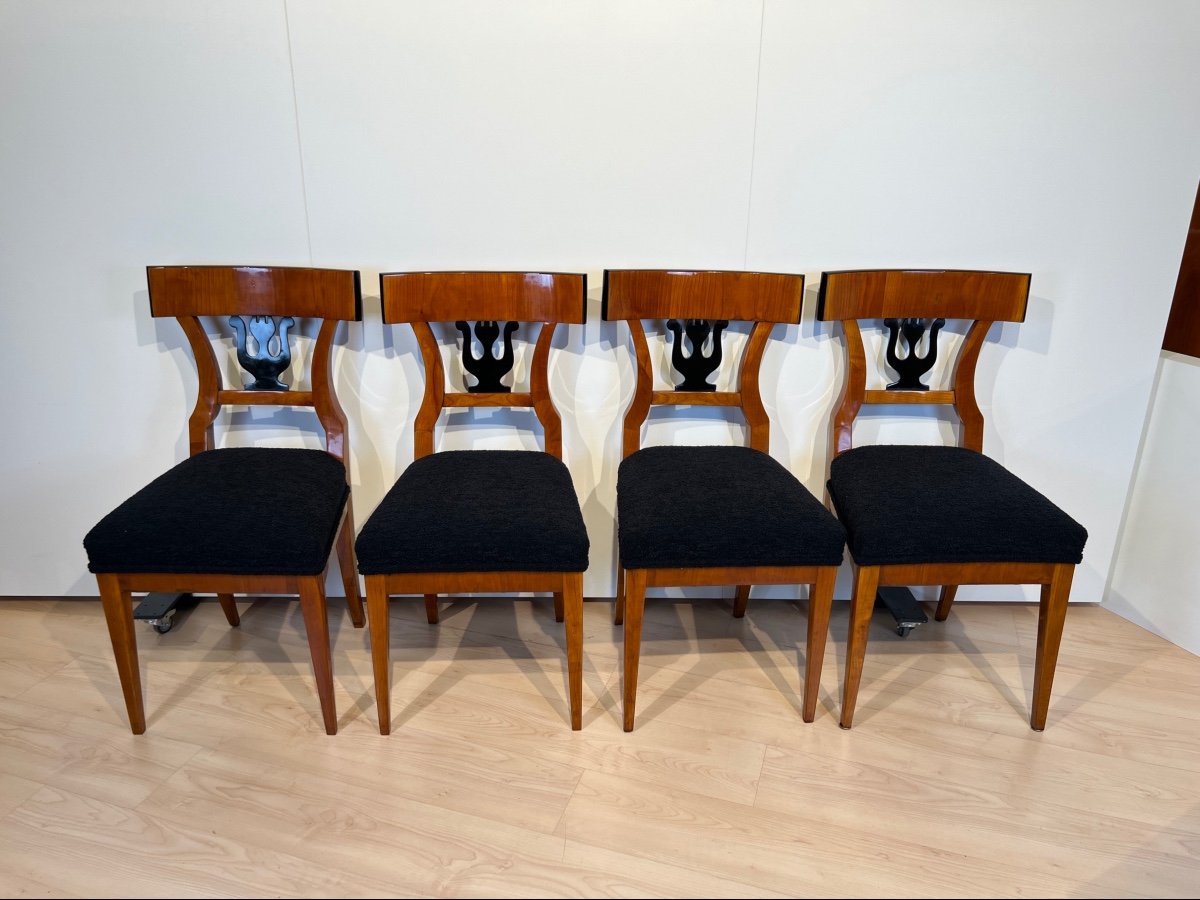 Set Of Four Biedermeier Chairs, Cherry Wood, South Germany Circa 1830-photo-1