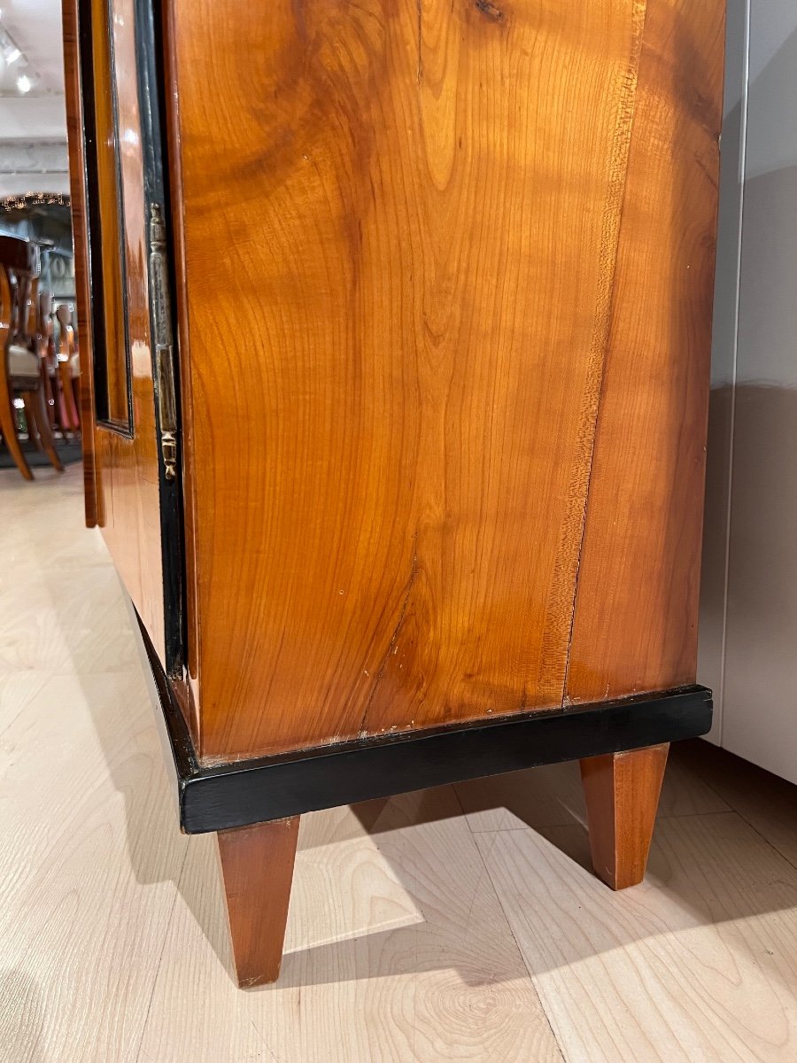 Biedermeier Bookcase, Cherry Veneer, South Germany Circa 1820-photo-6