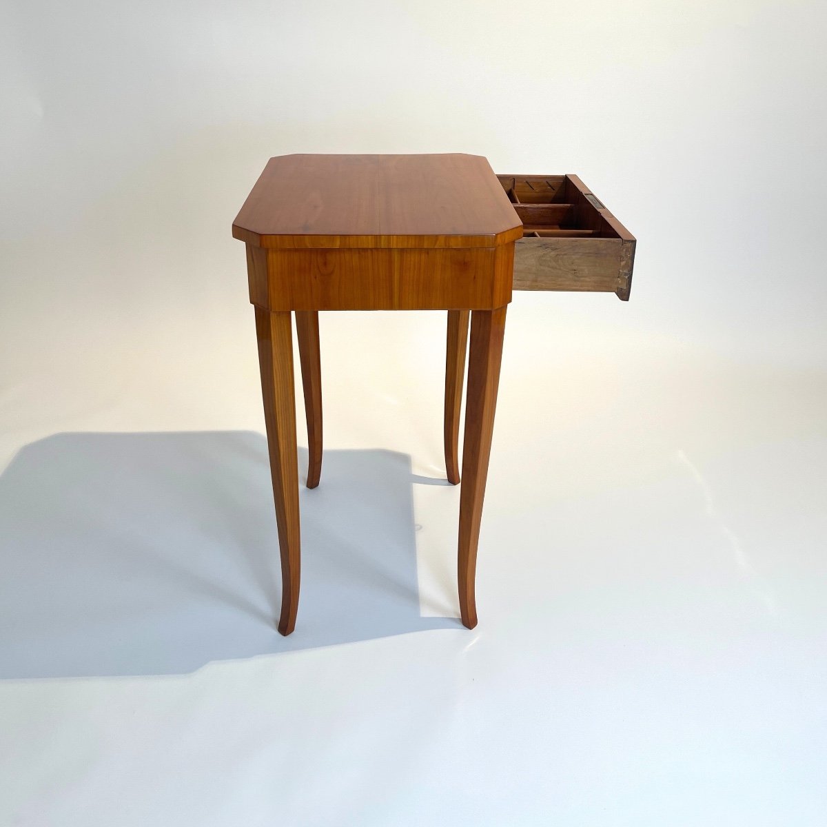 Biedermeier Sewing Table, Cherry Wood, South Germany Circa 1830-photo-1