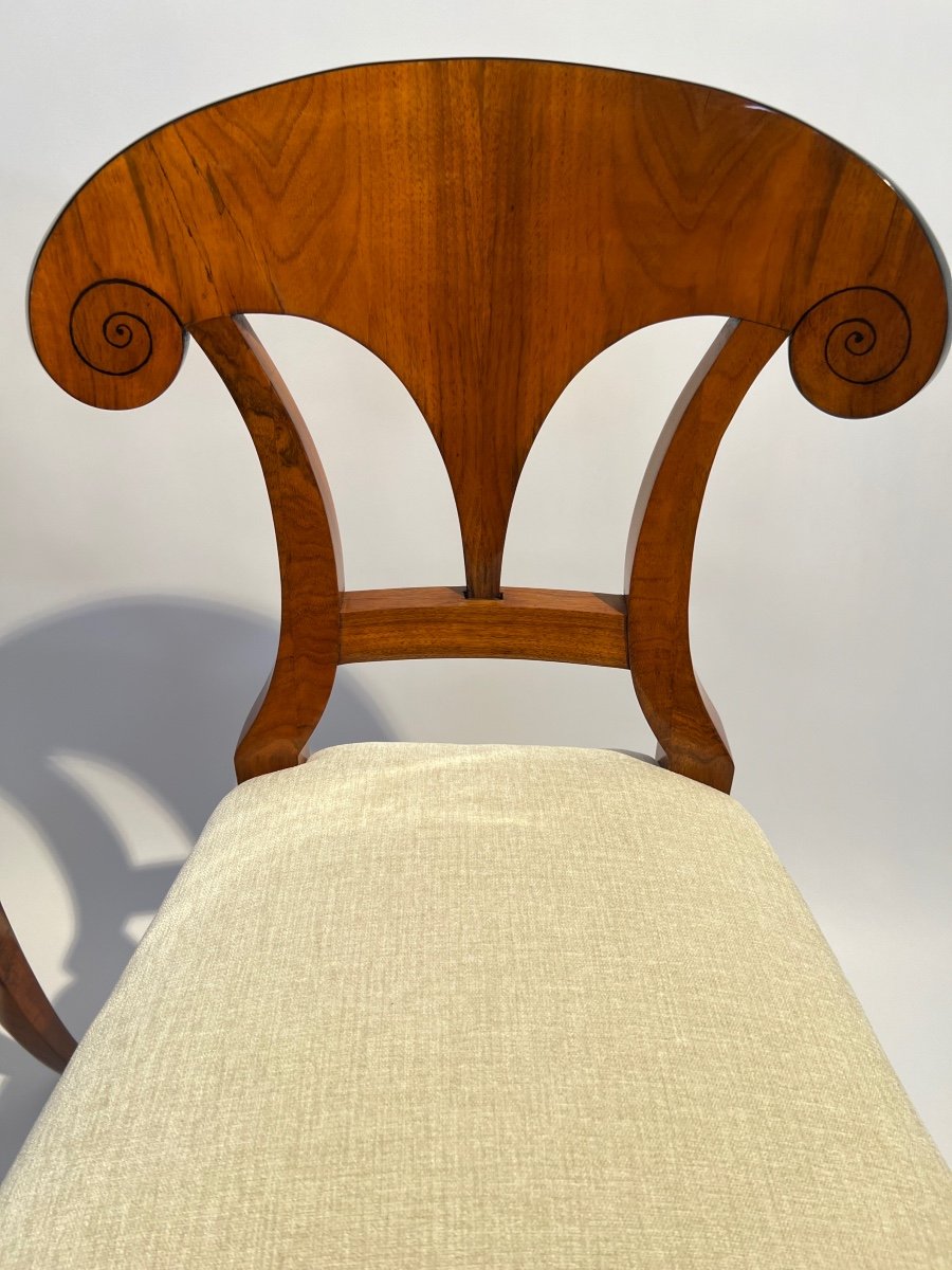 Set Of 4 Biedermeier Walnut Chairs, Austria Circa 1830-photo-6