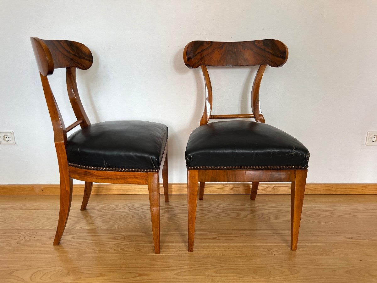 Pair Of Biedermeier Shovel Chairs, Walnut Veneer, Black Leather, Austria Circa 1820-photo-3