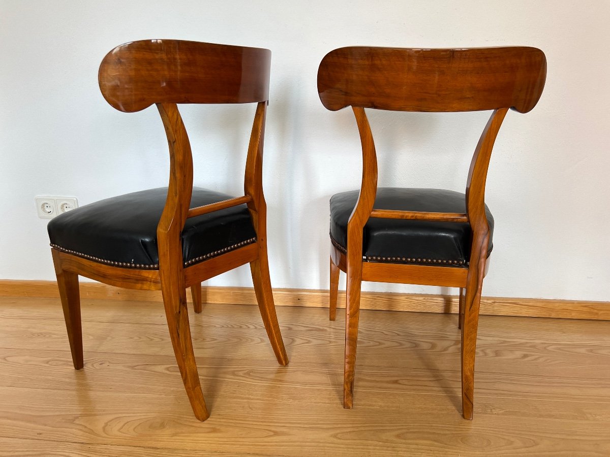 Pair Of Biedermeier Shovel Chairs, Walnut Veneer, Black Leather, Austria Circa 1820-photo-4