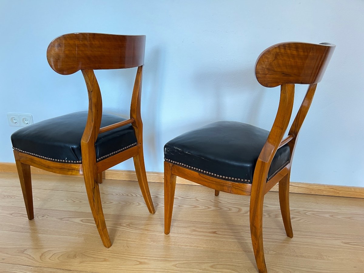 Pair Of Biedermeier Shovel Chairs, Walnut Veneer, Black Leather, Austria Circa 1820-photo-6