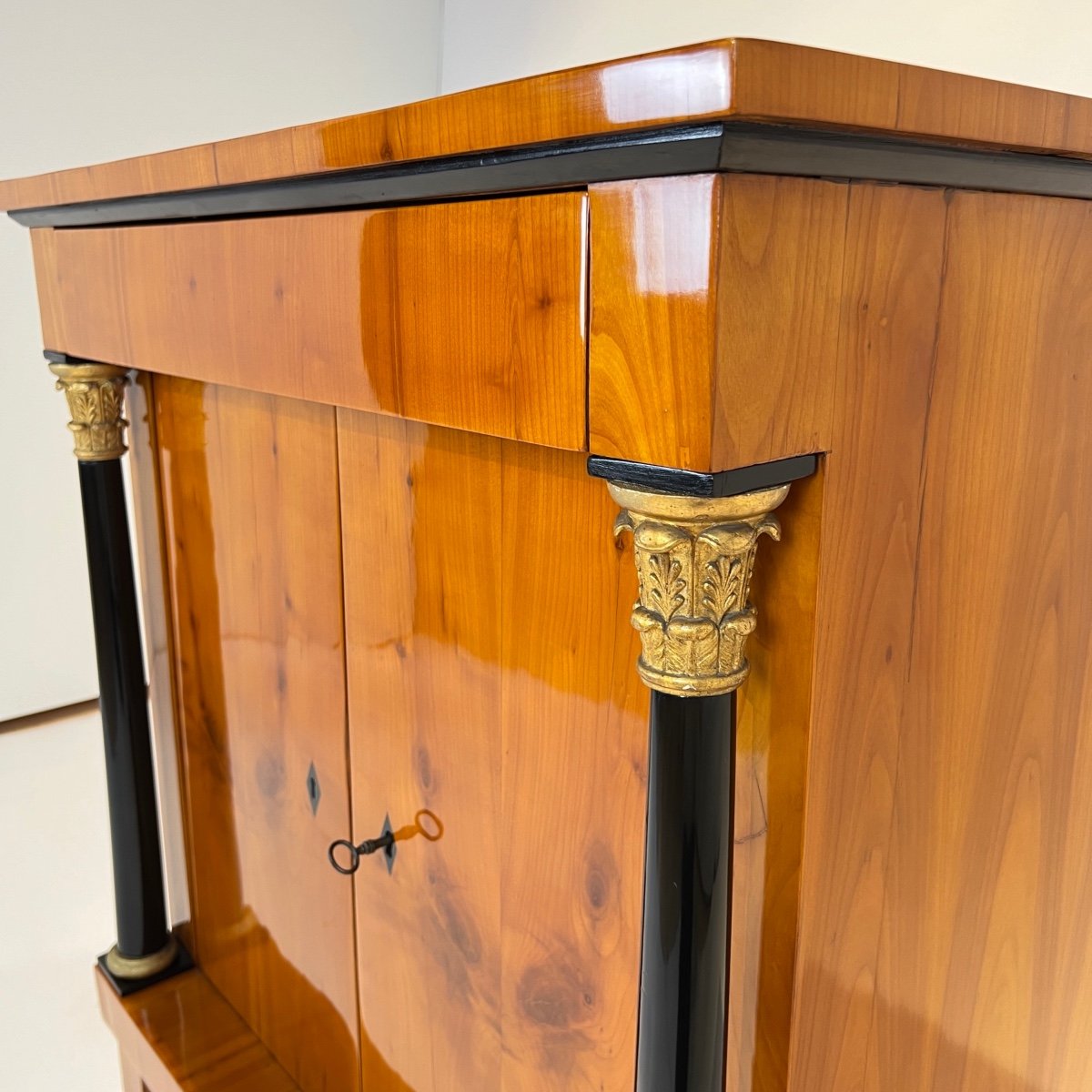 Biedermeier Small Cabinet, Cherry, Solid Columns, Southern Germany Circa 1820-photo-4