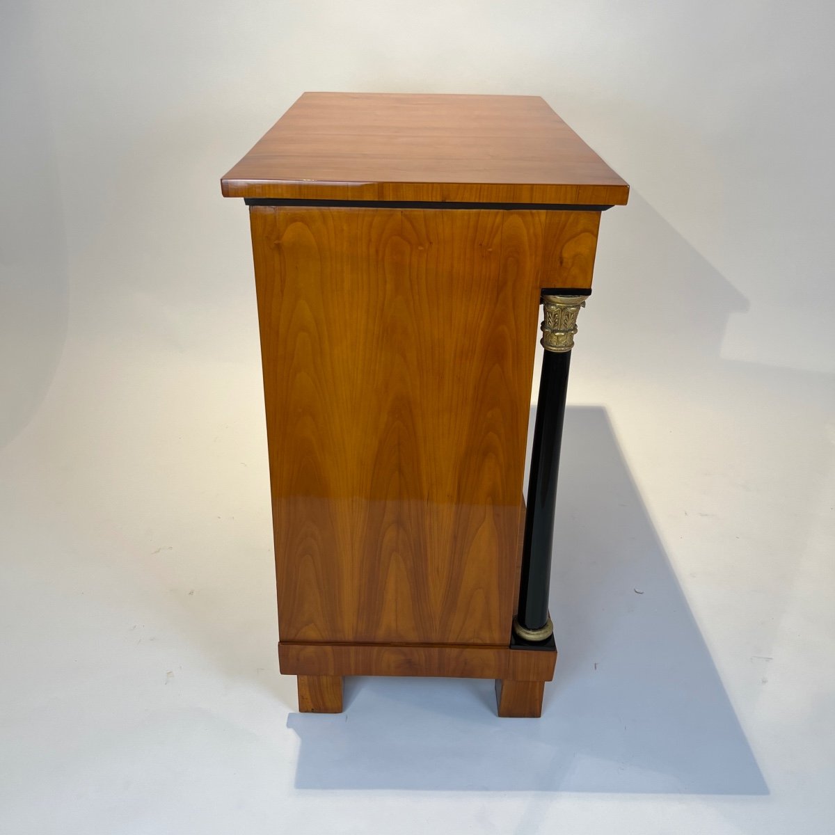 Biedermeier Small Cabinet, Cherry, Solid Columns, Southern Germany Circa 1820-photo-2