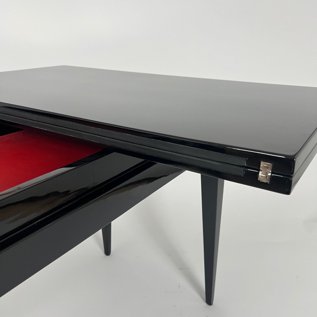 Table De Jeu Art Déco, Laque Noire, Cuir Rouge Et Noir, France Vers 1930-photo-3