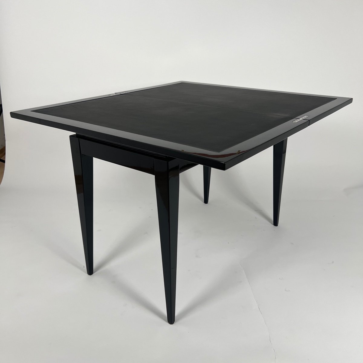 Table De Jeu Art Déco, Laque Noire, Cuir Rouge Et Noir, France Vers 1930-photo-7