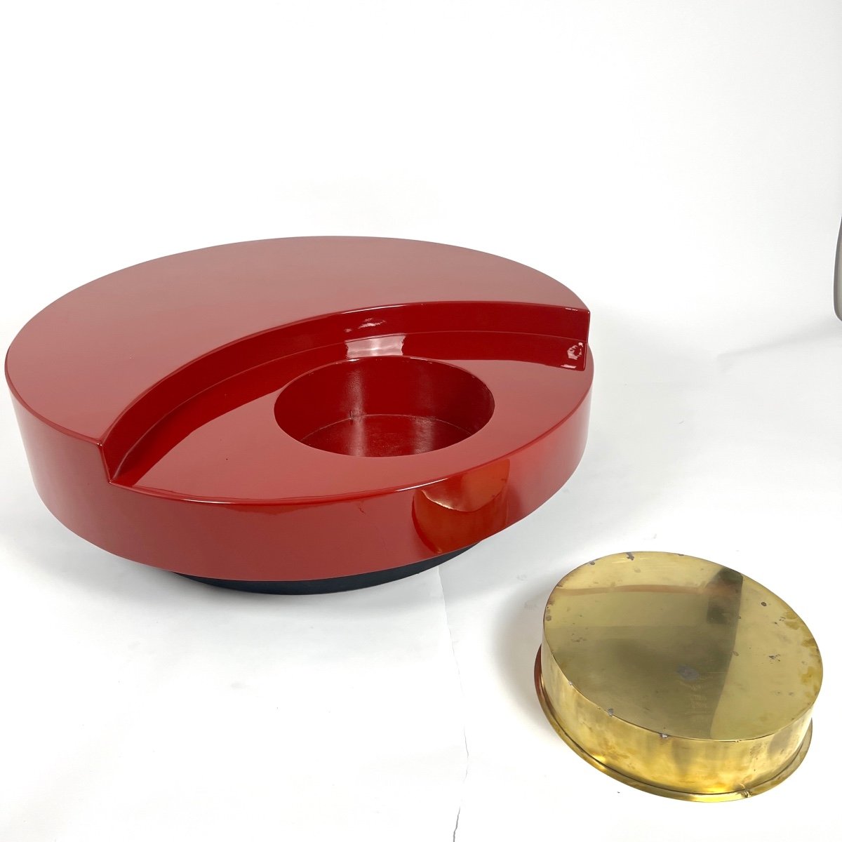 'trg' Coffee Table By Willy Rizzo, Red Lacquer And Brass, Italy, 1969-photo-7