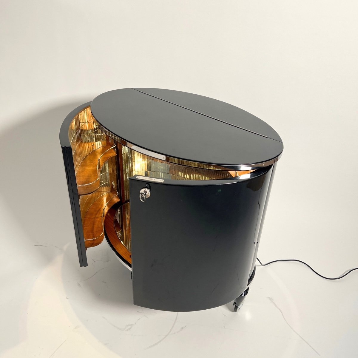 Art Deco Bar Cart, Black Lacquer, Mirror, Lighting, France Circa 1930-photo-2