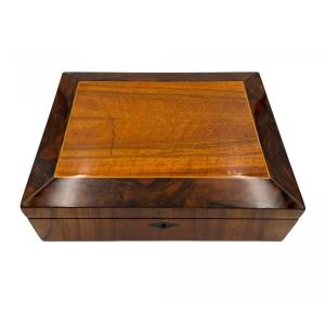 Biedermeier Box, Walnut, Maple, Austria Circa 1820