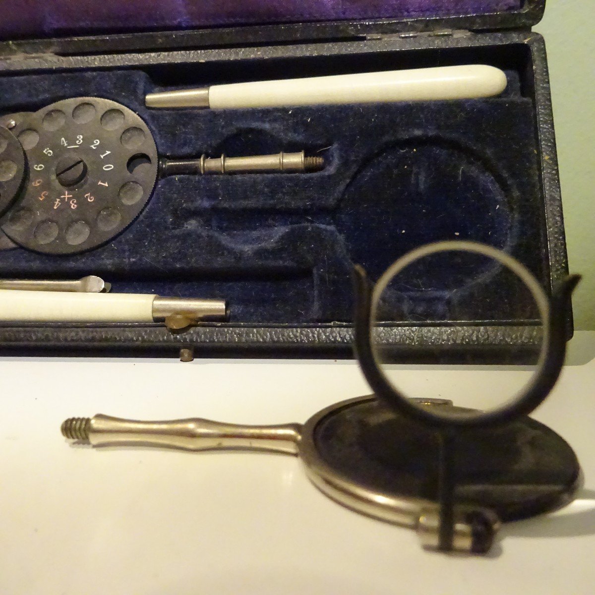 19th Century Ophthalmoscope Case-photo-1