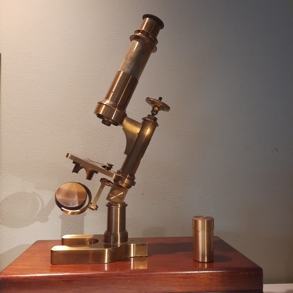 All Brass Microscope In Its 19th Century Mahogany Box-photo-2