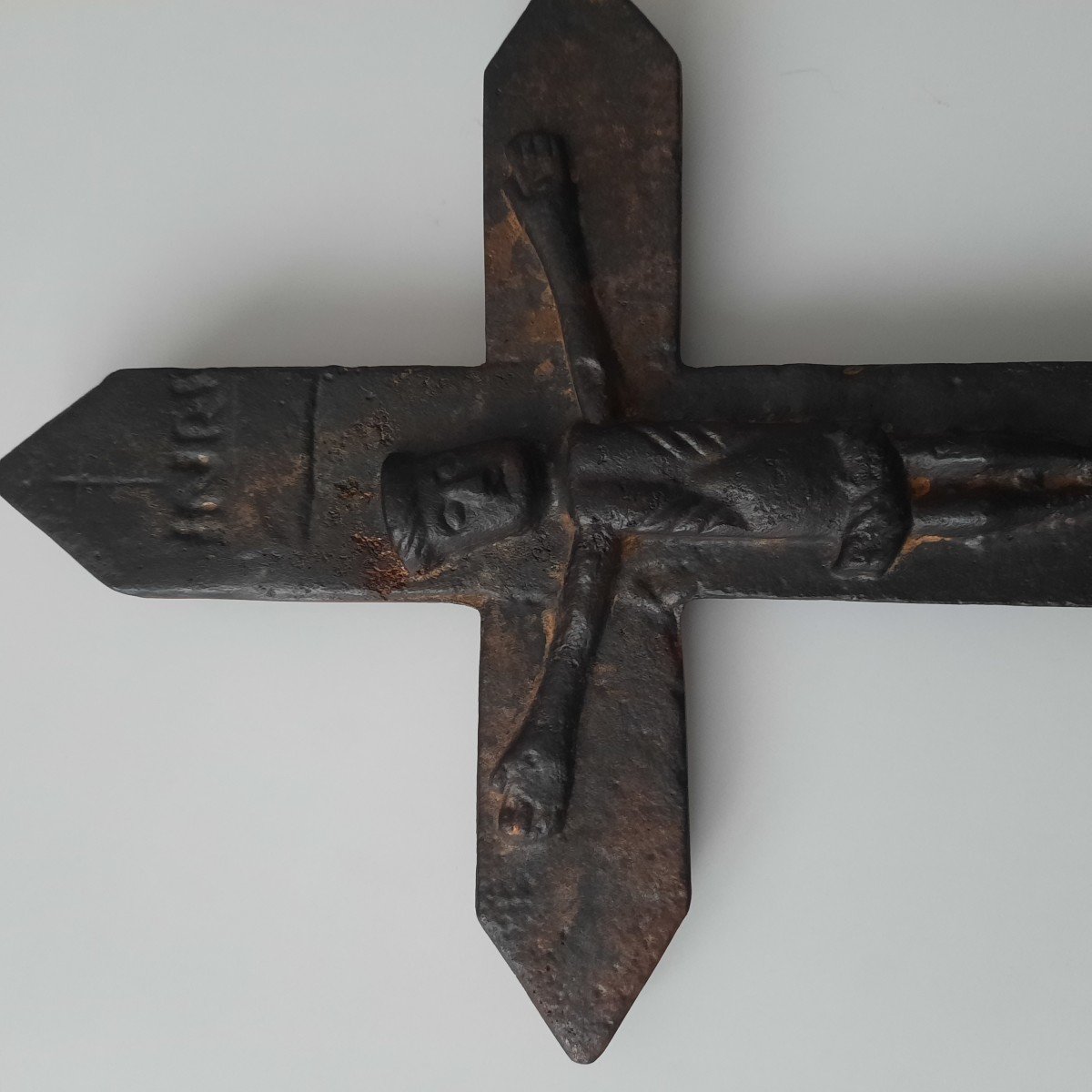 Crucifix Glaive Fonte De Fer-photo-1