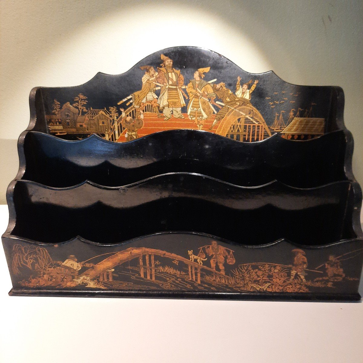 Napoleon III Letter Holder Japanese Style-photo-2