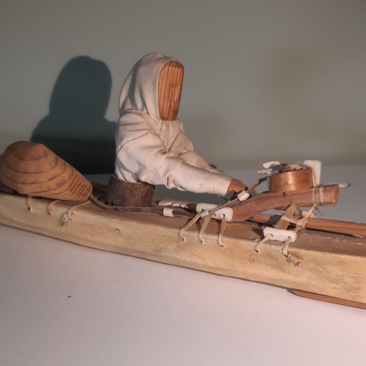 Inuit Greenland Toy Kayak-photo-4