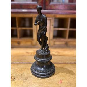 Bronze Statuette With A Marble Base Depicting Venus. 19th Century.