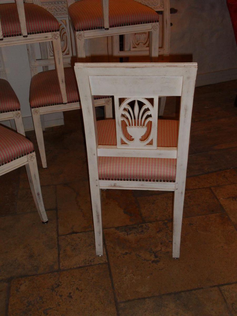 Suite De 12 Chaises Directoire Peinte,tapisserie Soie-photo-1