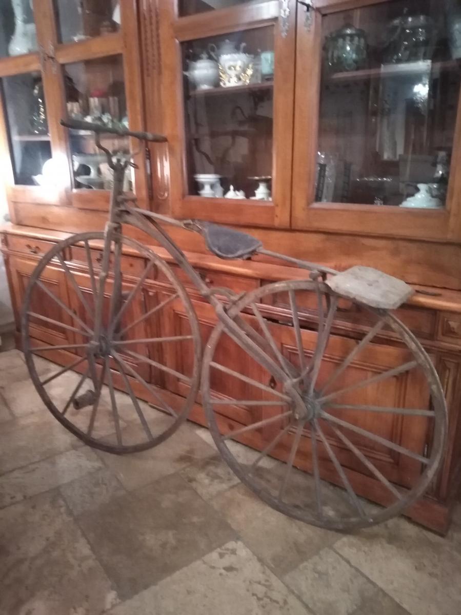 Ancien Vélo 1861 Michaux