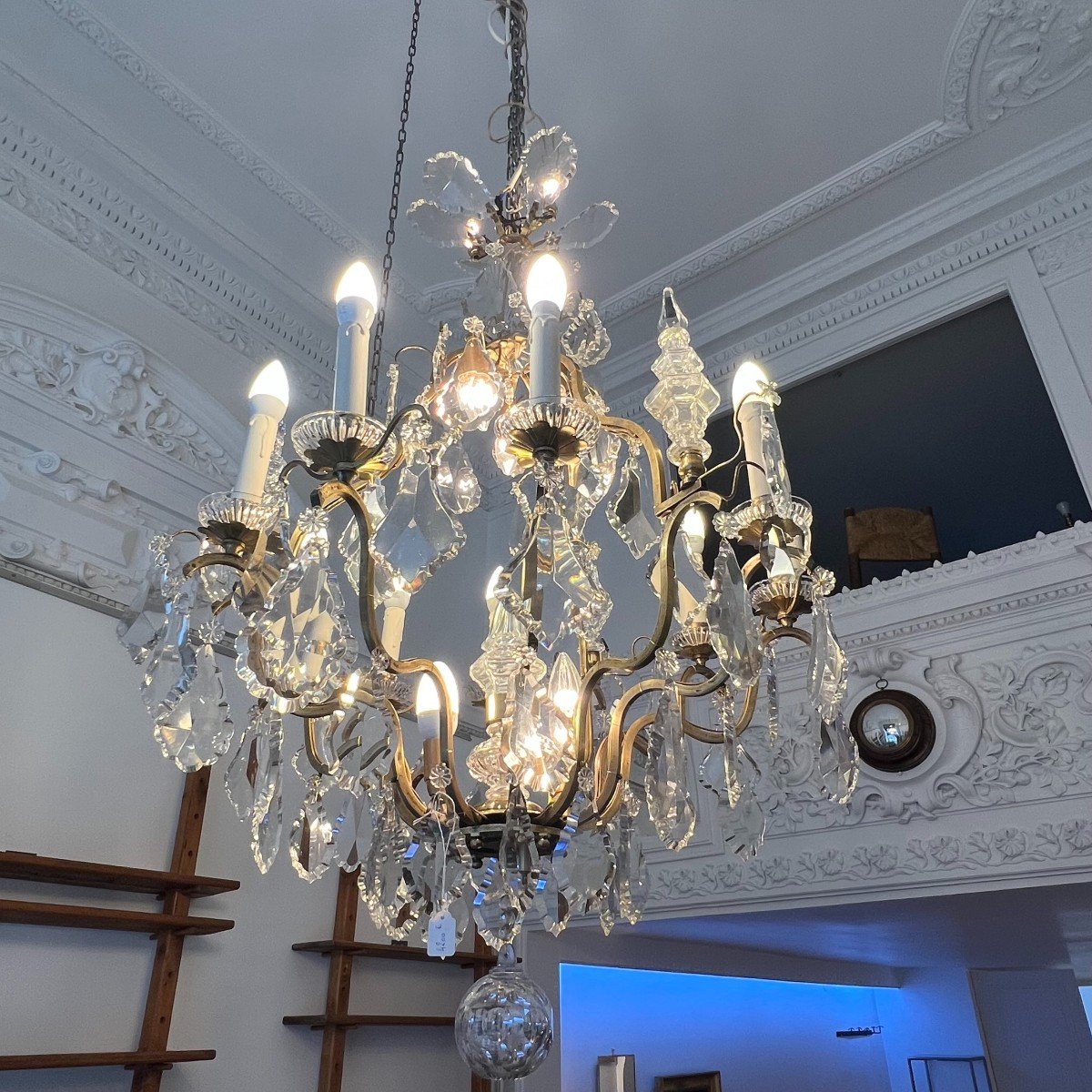 Bronze And Crystal Chandelier With 18 Lights.-photo-7