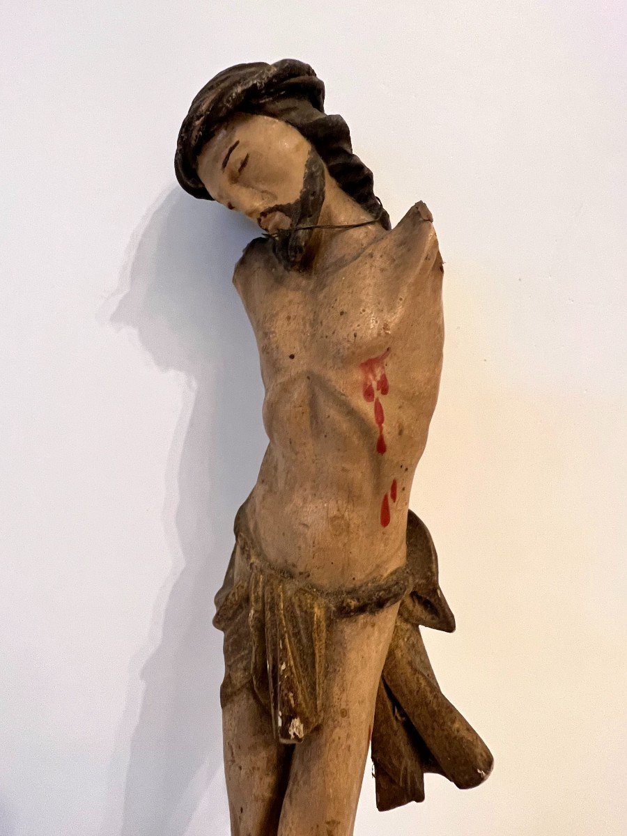 Sculpture , Corps d'Un Christ En Bois Polychrome .-photo-3