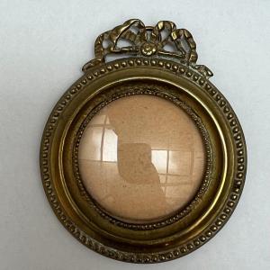 Photo Frame In Gilt Bronze Period XIX Eme Century.