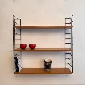 1950s Design Shelf String Model.