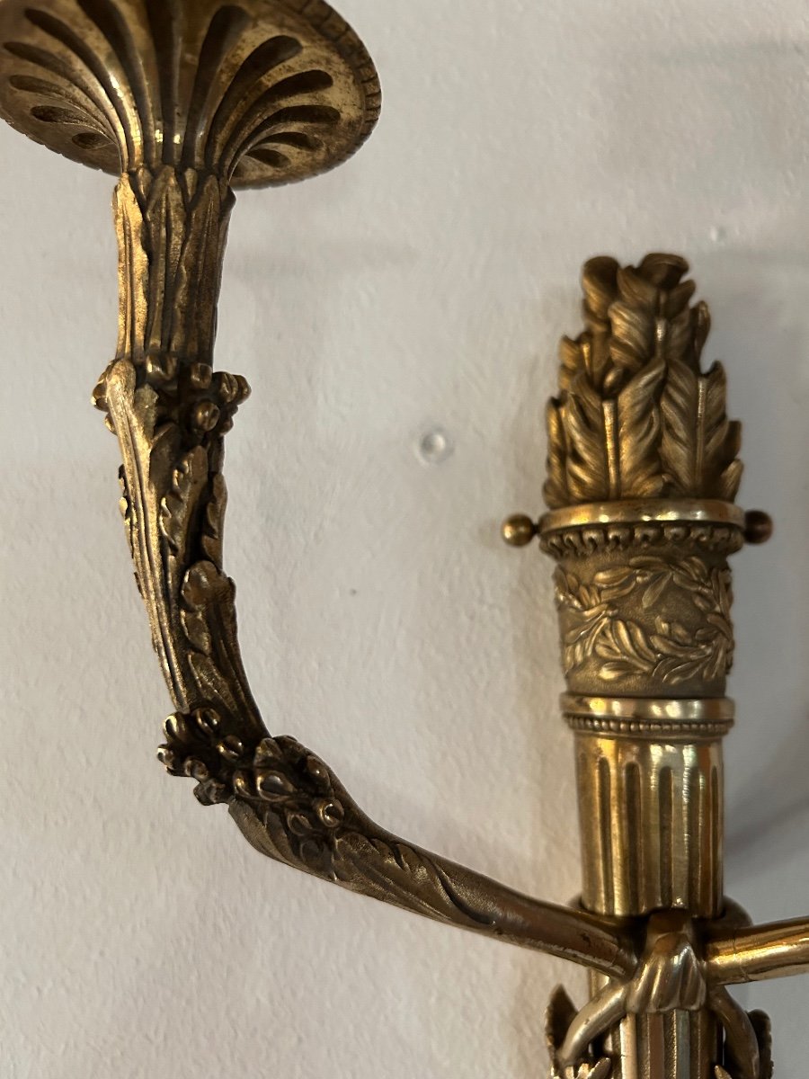 Pair Of Louis XVI Gilt Bronze Wall Lights -photo-4