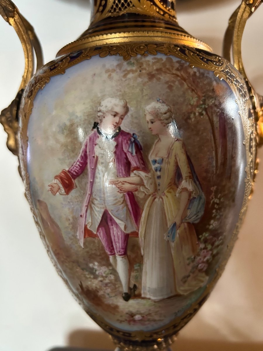 Pair Of Paris Porcelain Vases -photo-1