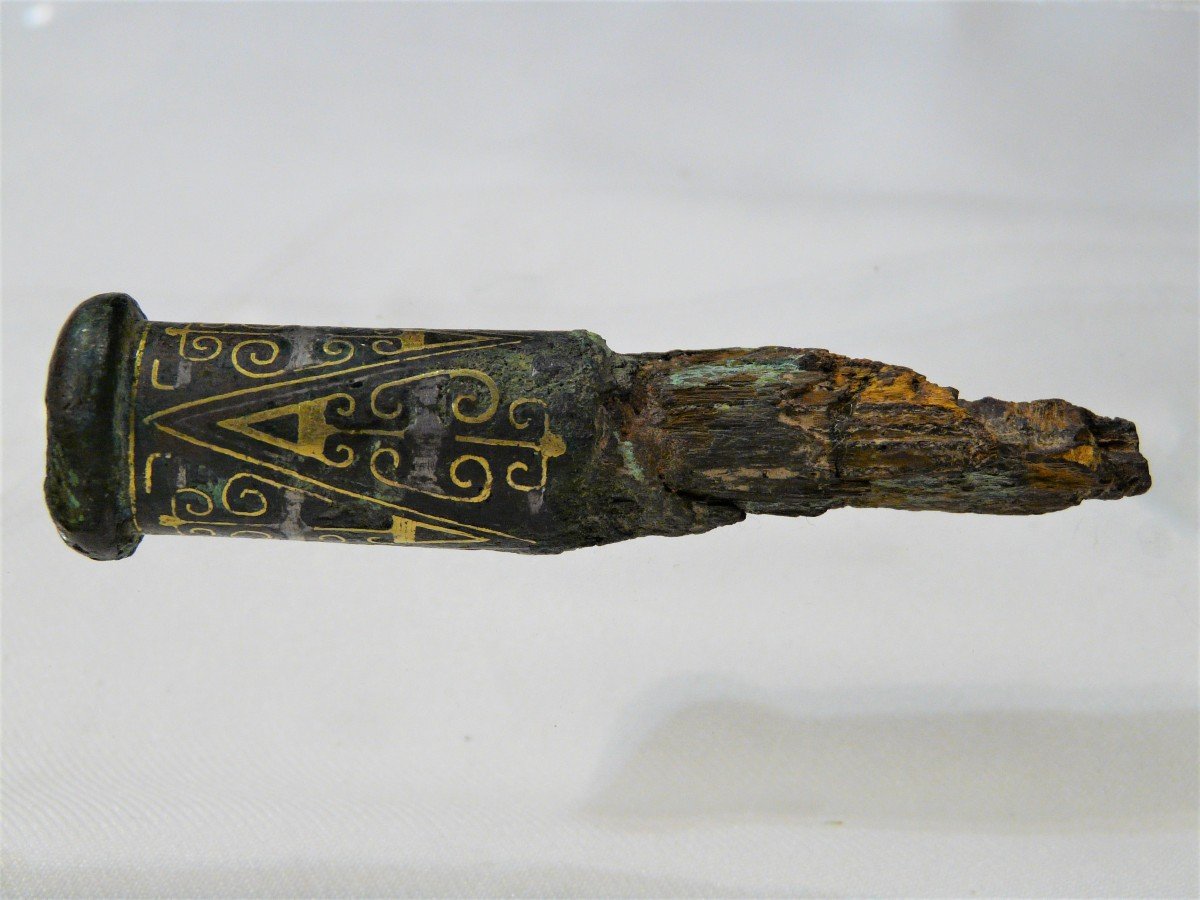 Bronze Element Inlaid With Gold And Silver. China Han Dynasty.-photo-2