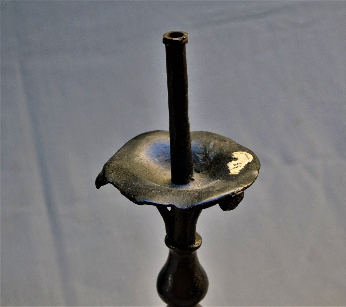 Pair Of Cast Bronze Incense Holders. Asia 17° Century.-photo-4