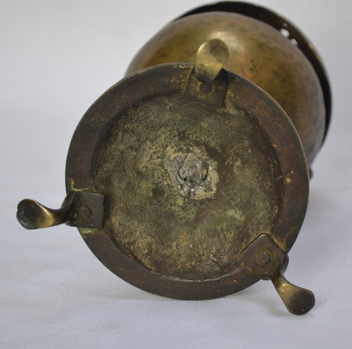 Bronze Tripod Perfume Burner. Islamic Art.-photo-2