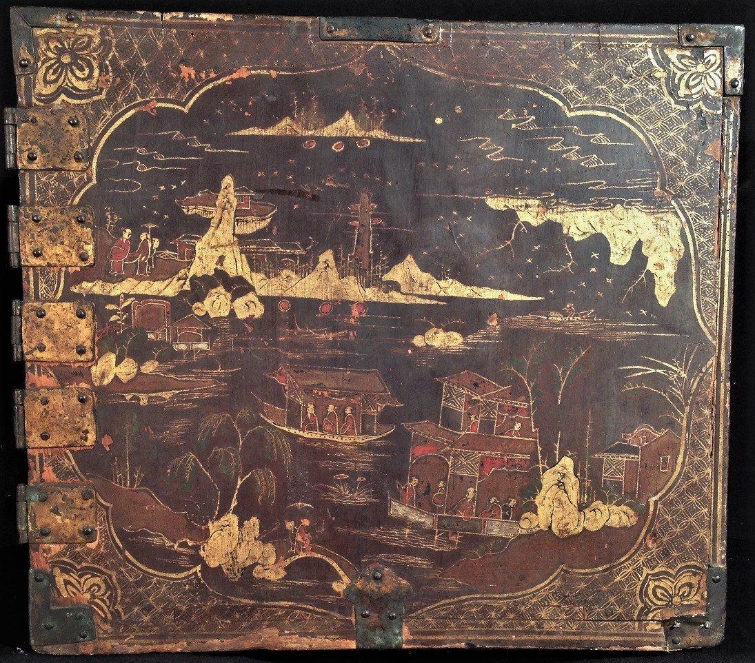 Chest In Blacklacquered Wood And Colors.japanese Namban Style.momoyama Period Late 16°.