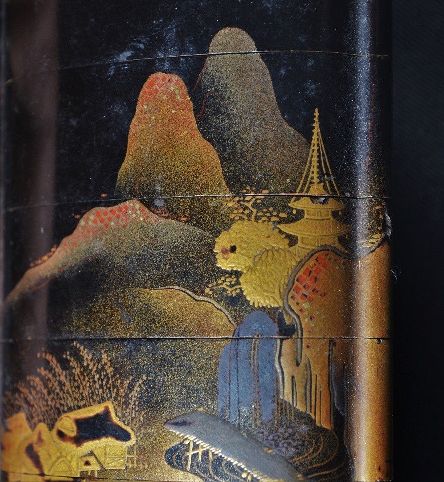 Inro Lacquer Roiro Decor Of A Lake Landscape, Gold And Silver Maki-e And Kirikane. Edo 18th Century.