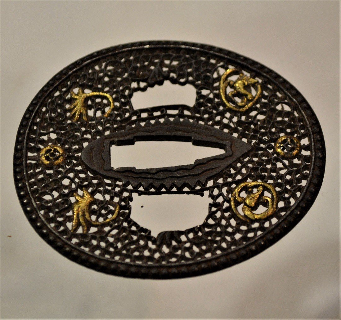 Iron Tsuba Cut With Dragons In The Namban Style. Detail Nunome-zogan.japan Edo 17th Century.-photo-8