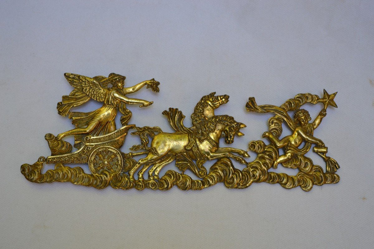Gilt Bronze Plate. Divinity Driving A Chariot. Italy 16° Century.-photo-2