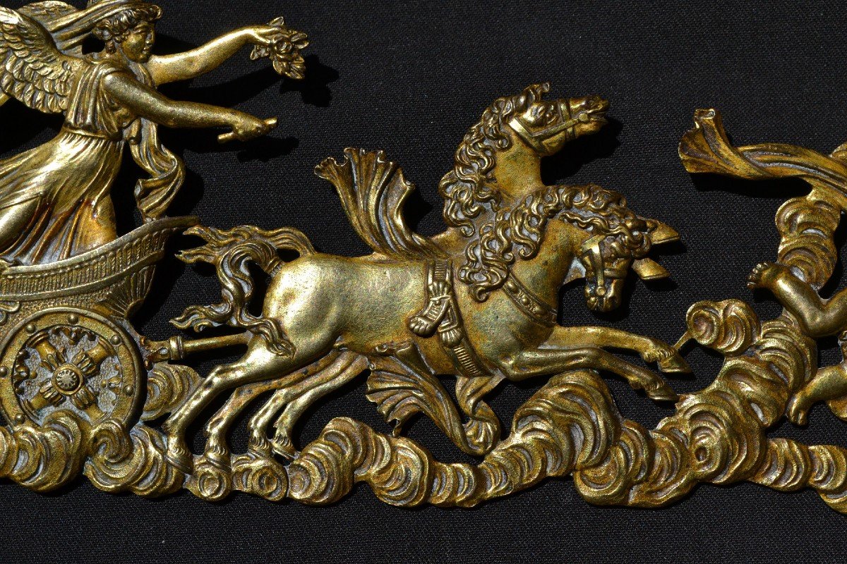 Gilt Bronze Plate. Divinity Driving A Chariot. Italy 16° Century.-photo-6
