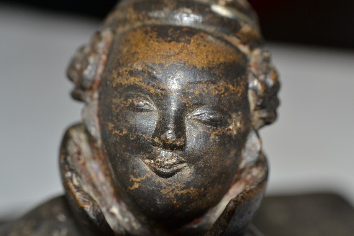 Black Stone Carved Maternity Statuette. China Qing Period.-photo-5