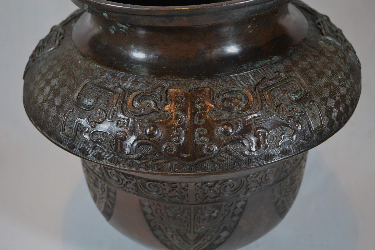 Large Tripod Incense Burner In Cast Bronze Inlaid With Silver 19th Century. Qing Or Edo.-photo-2