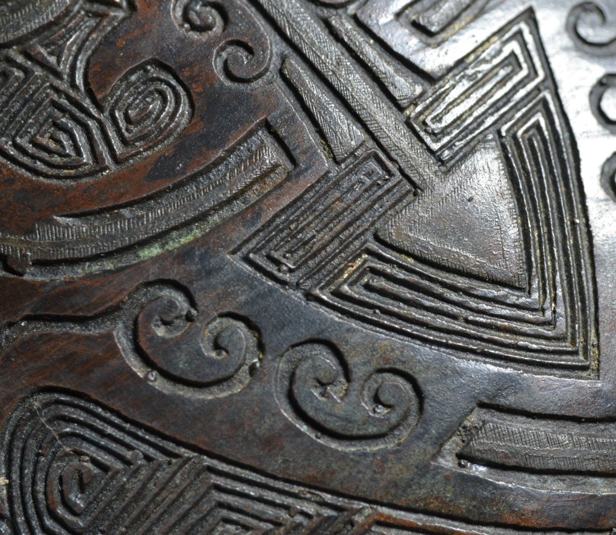 Large Tripod Incense Burner In Cast Bronze Inlaid With Silver 19th Century. Qing Or Edo.-photo-6