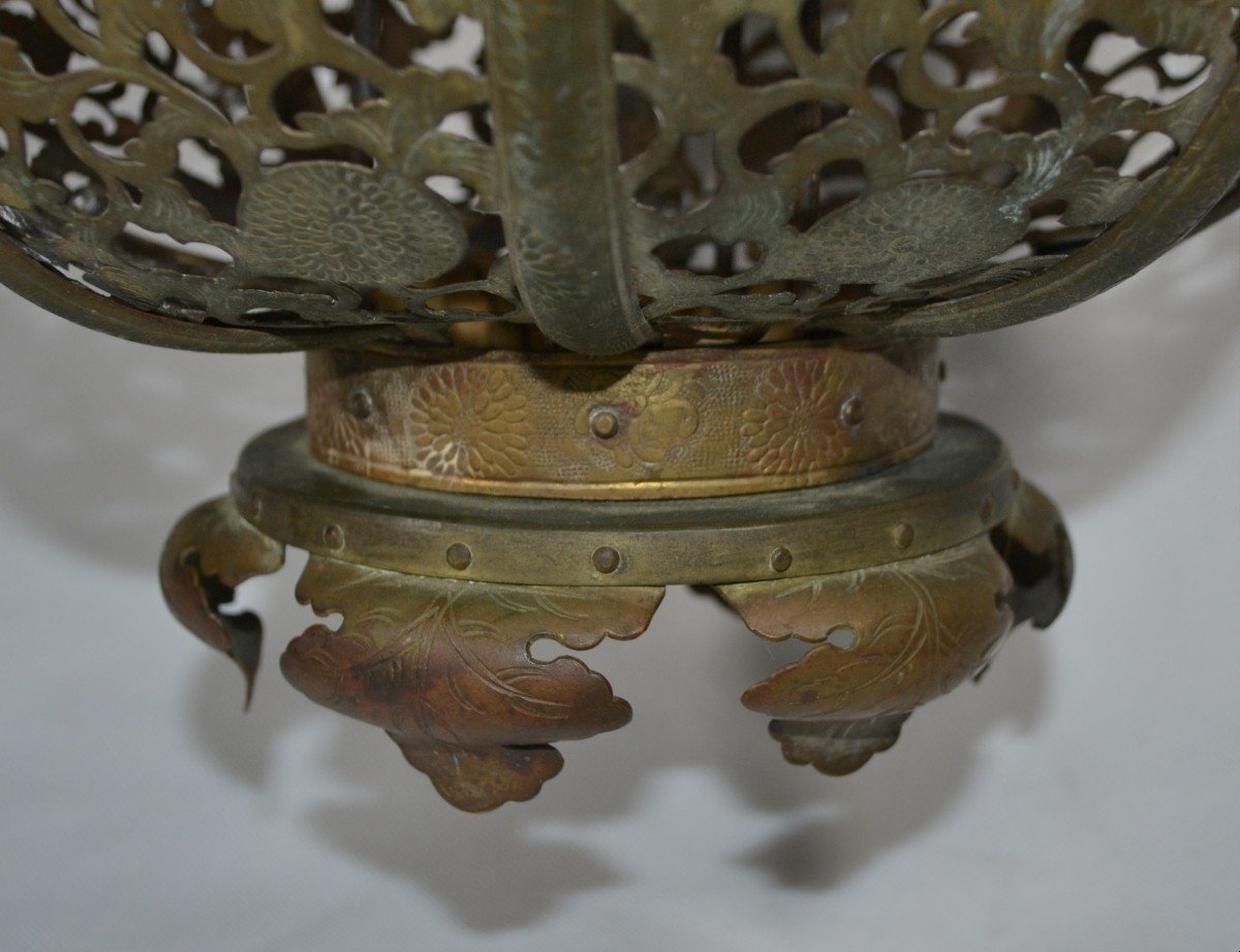 Bronze Lantern Carved With Chrysanthemums. Japan Meiji Period.-photo-8