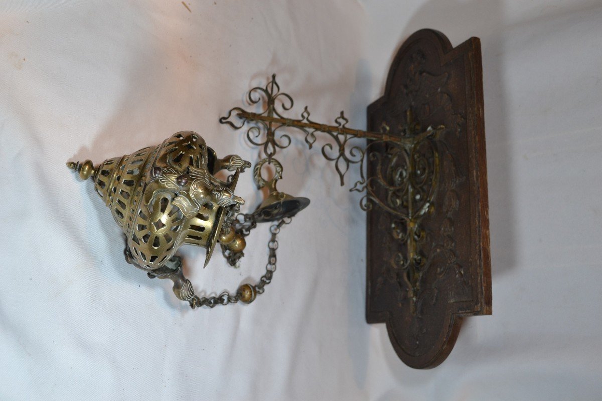 17th Century Bronze Lantern. 19th Century Wood And Bronze Frame.-photo-1